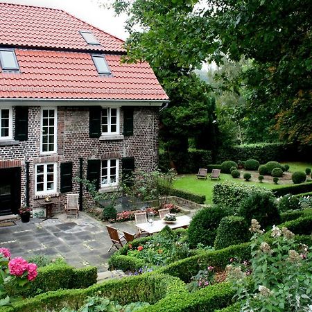 راتينغن Landhaus In Idyllischer, Ruhiger Lage Und Flughafennaehe المظهر الخارجي الصورة
